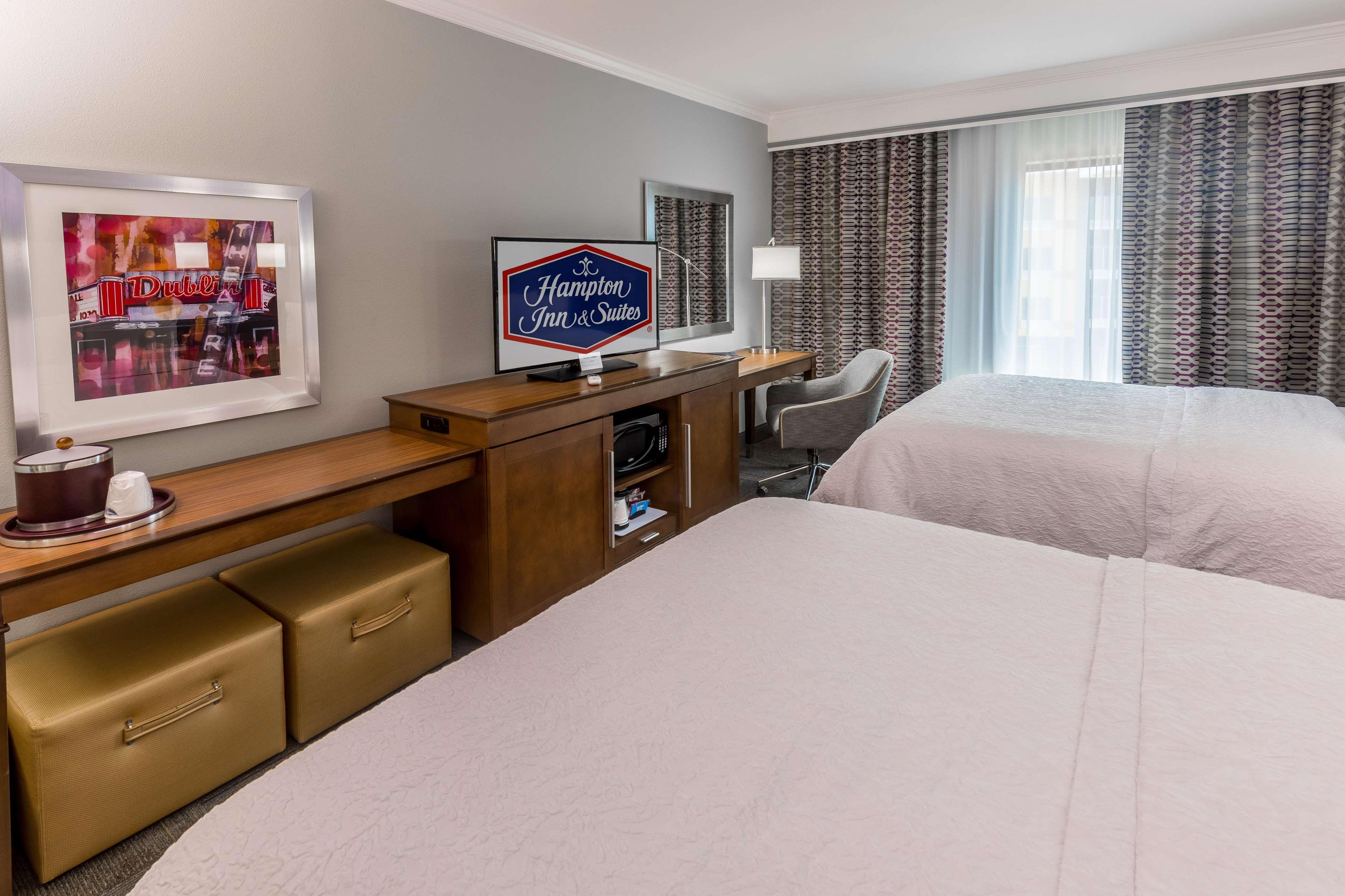 Hampton Inn & Suites Dublin Exterior foto